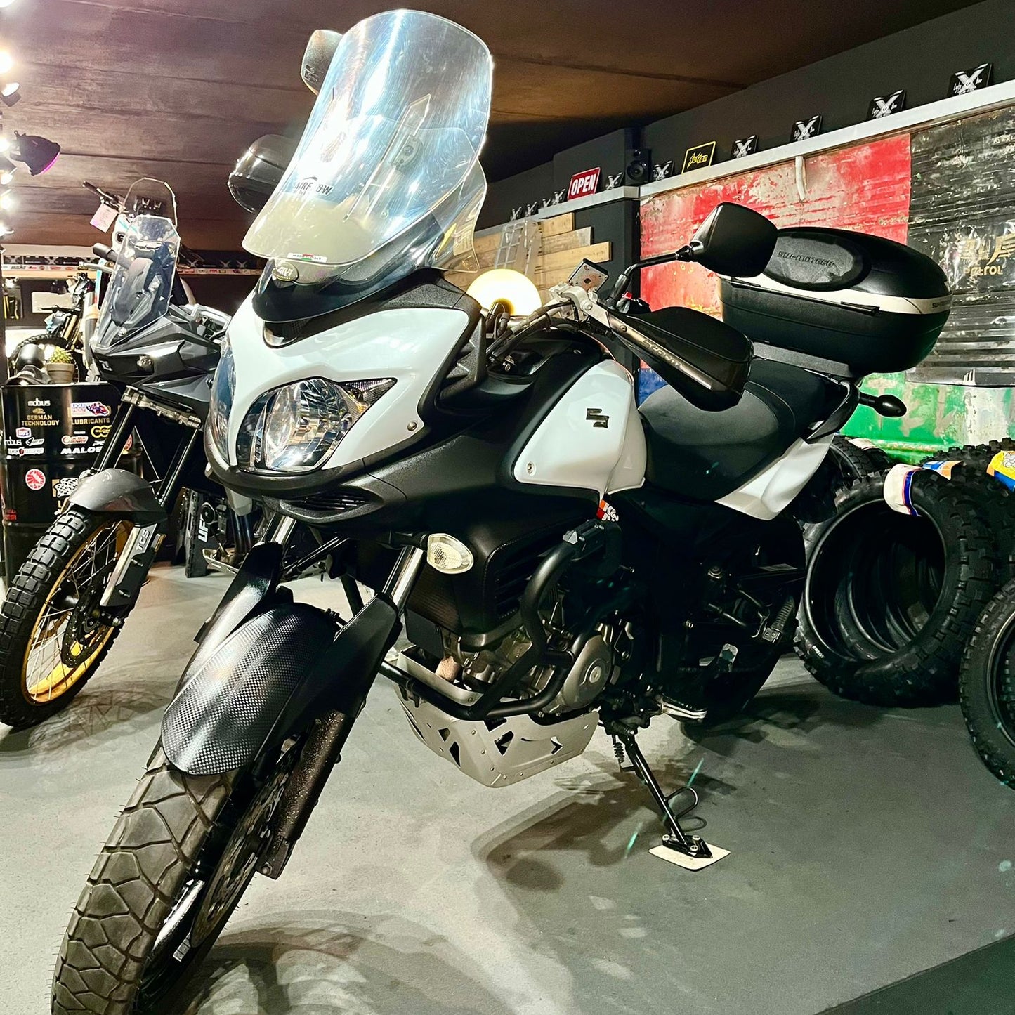 Suzuki V-Strom 650 2014