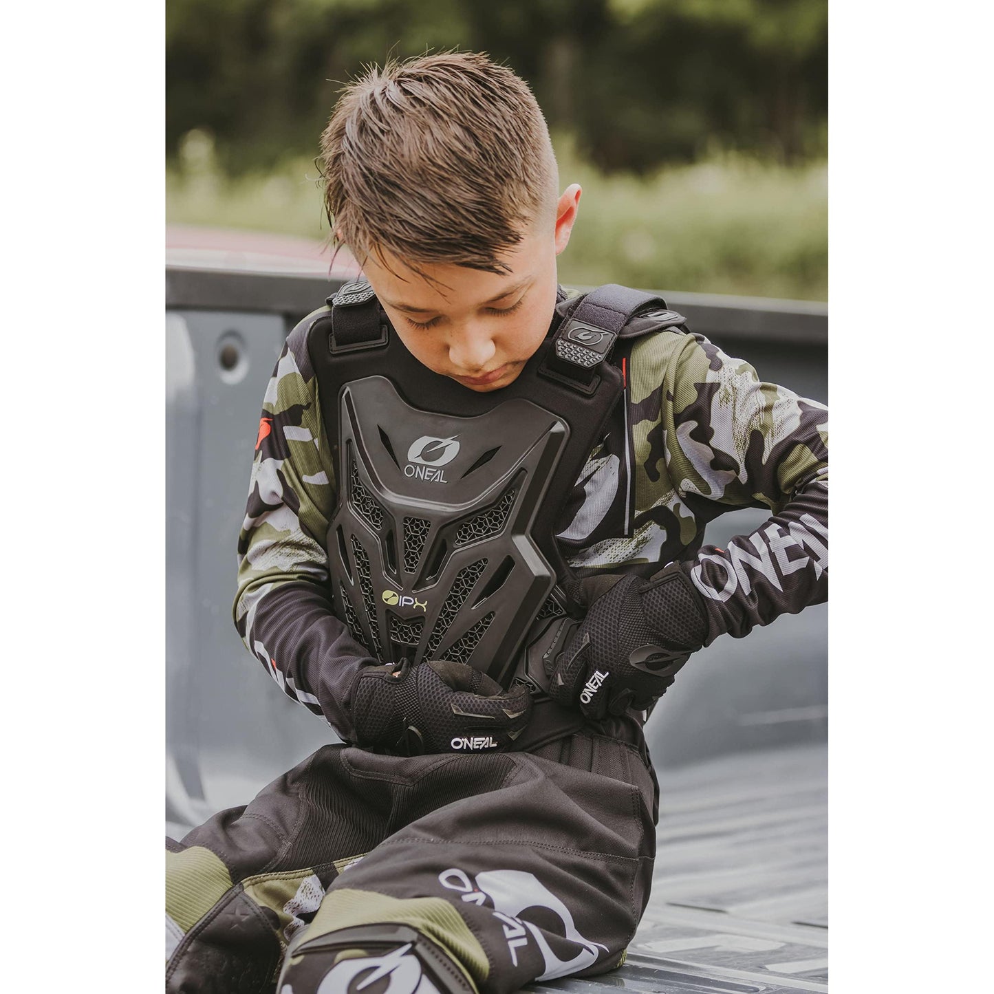 Split Lite Youth Chest Protector