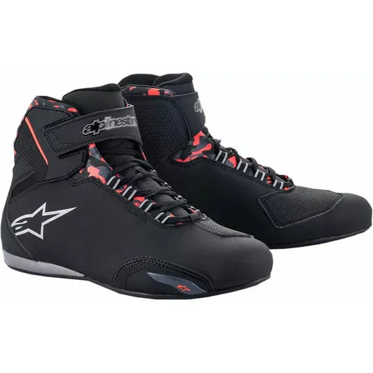 Sektor Waterproof Shoes Black/Grey/Red