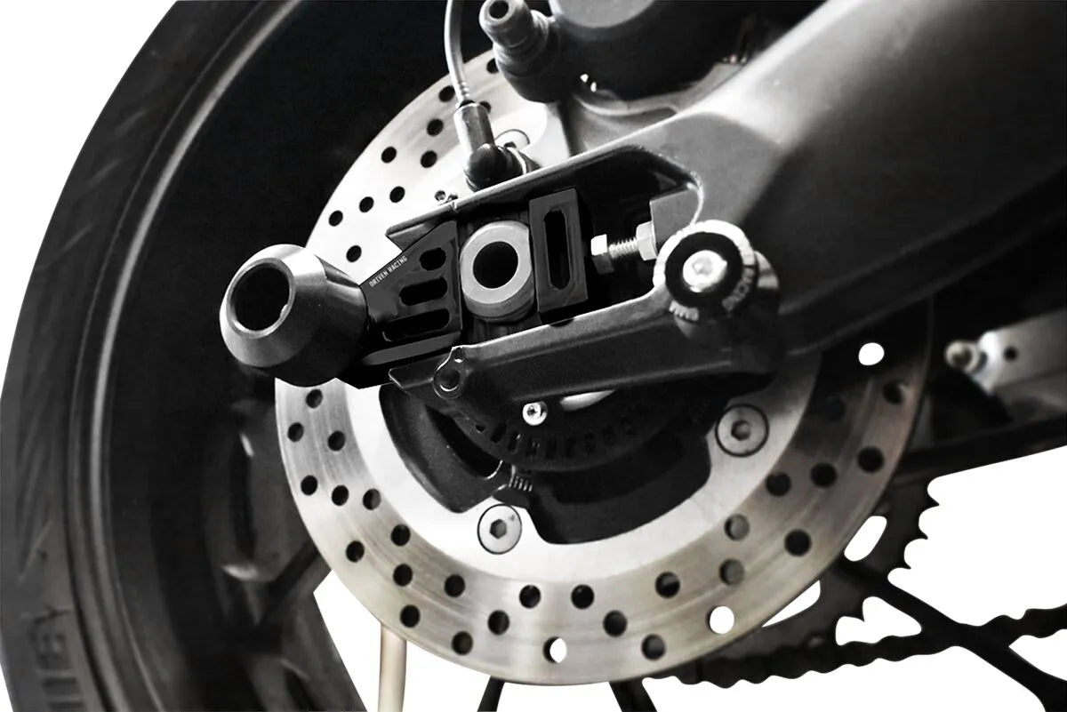 AXLE BLK SLDRS FZ09 BLK