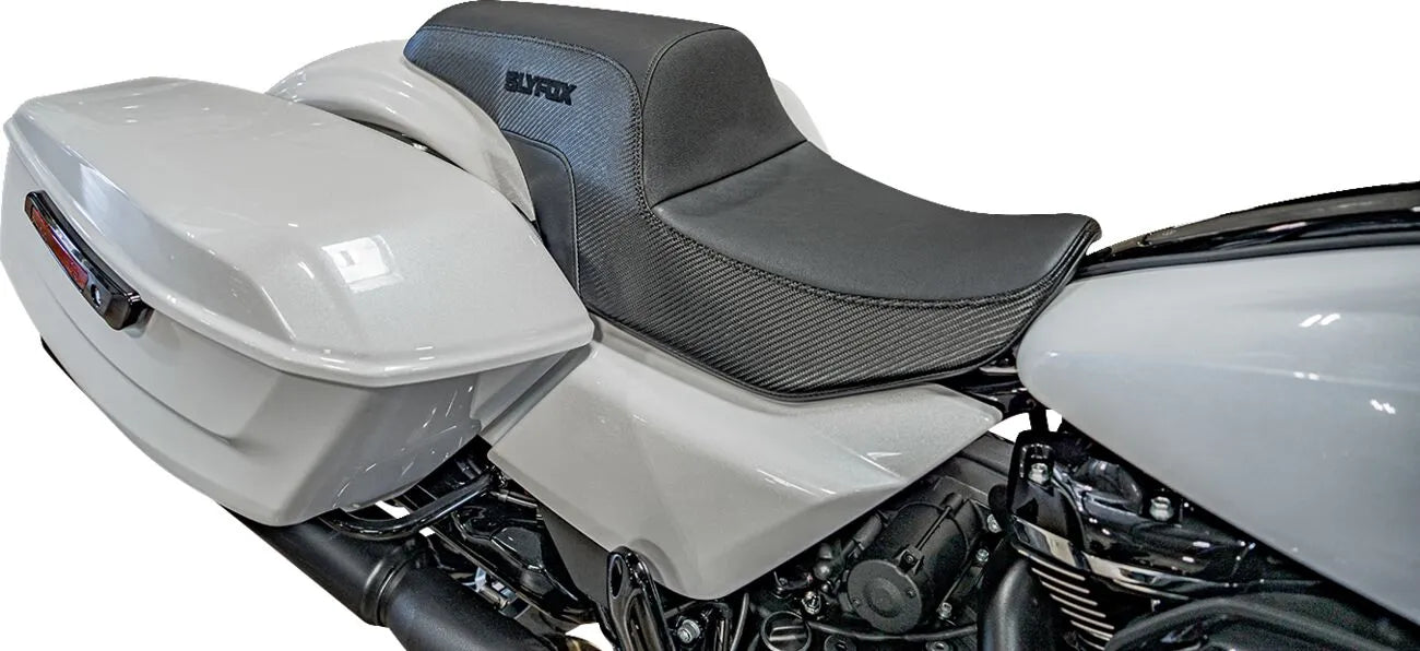 DRIFTER SEAT SLIPSTOP BK LOGO TOURING 23.5 & UP