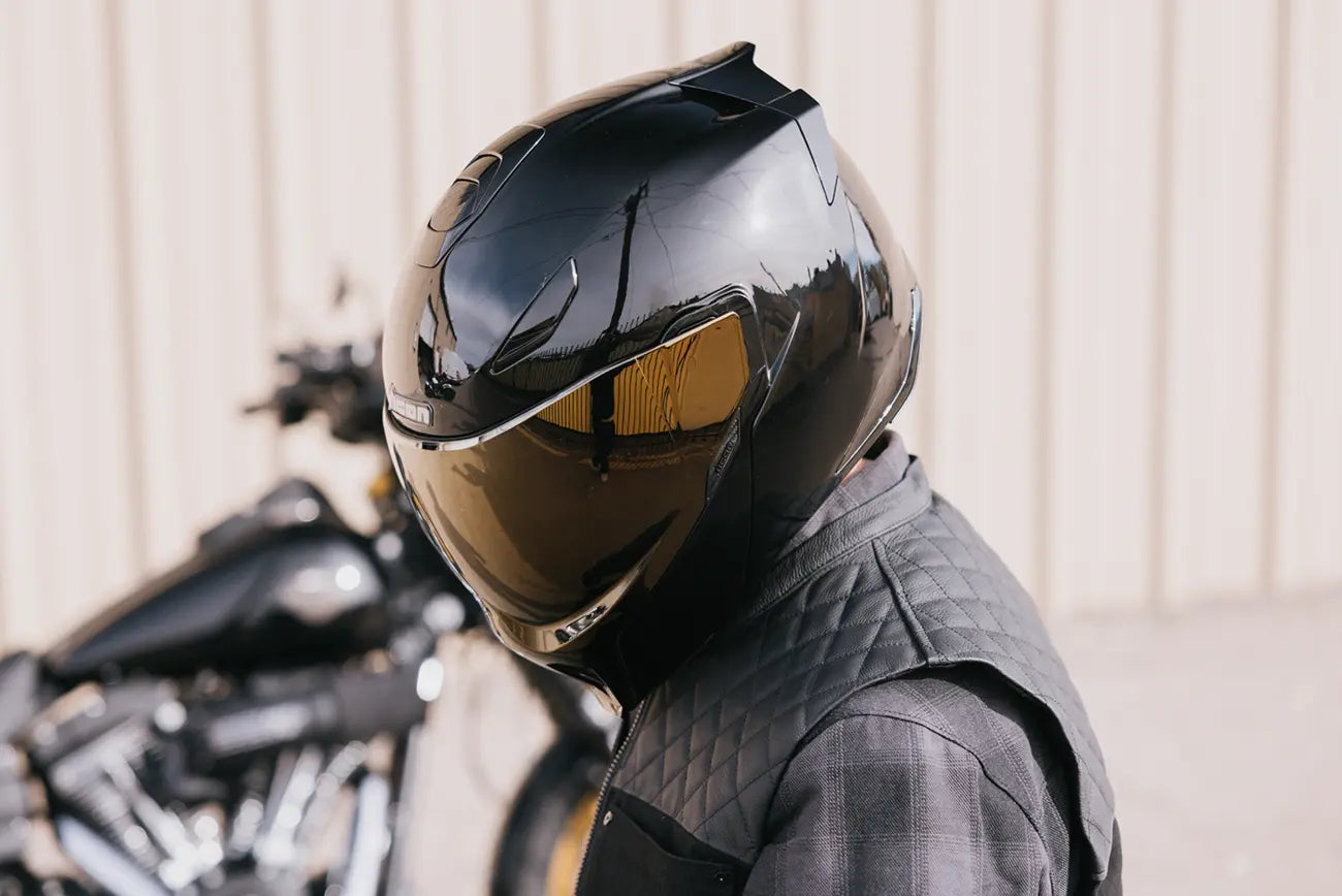 HELMET THRESHOLD GLOSS BLACK SM