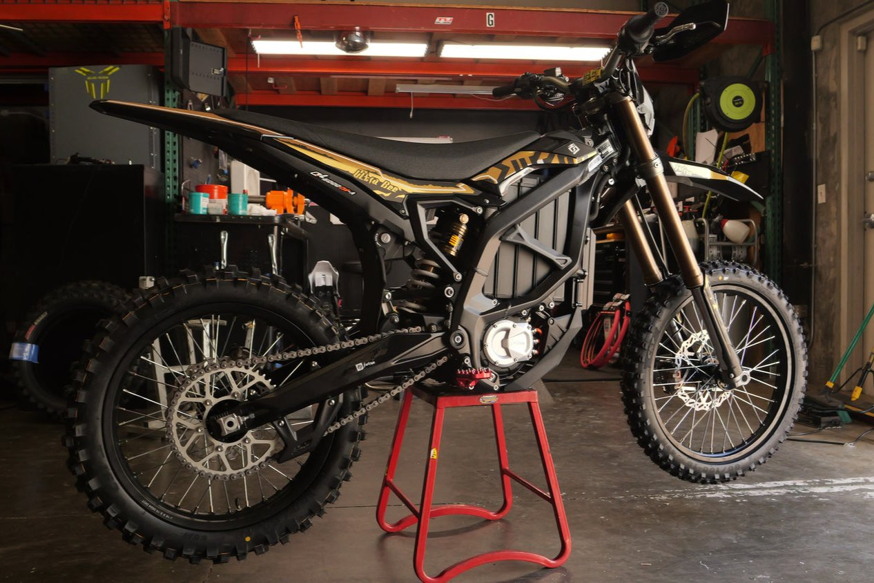 Sur-Ron Ultra Bee HP Carbon Black