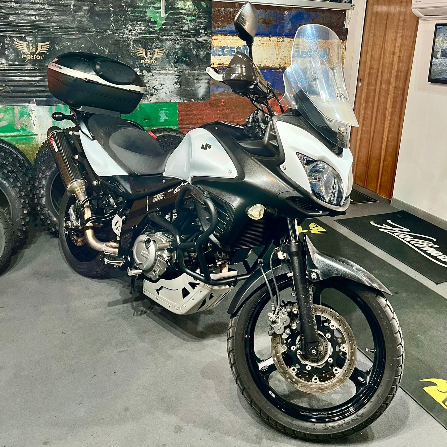 Suzuki V-Strom 650 2014