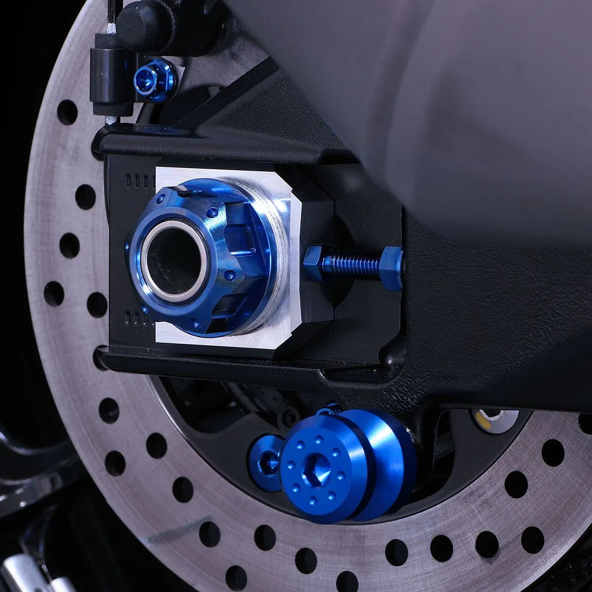 SPOOLS M8X1.25 BLUE