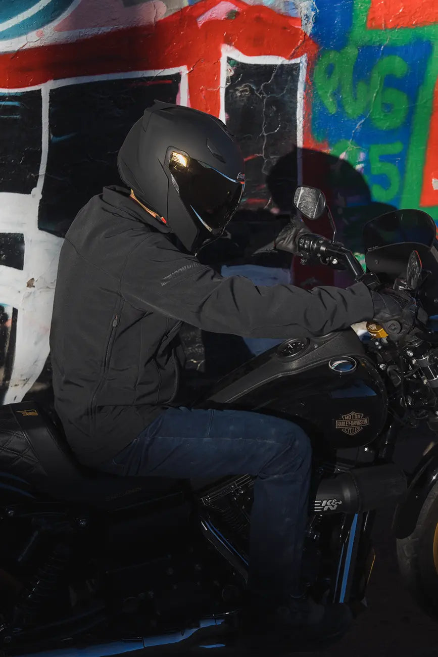 HELMET THRESHOLD DARK SM