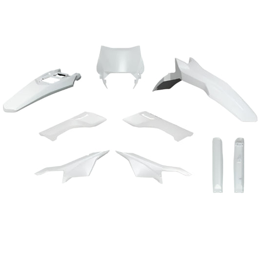 Plastics Kit White